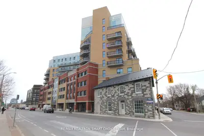 652 Princess Street 323, Kingston, On K7i 1e5