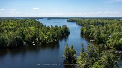 108 Red Hawk Road, Georgian Bay, On L0k 1s0