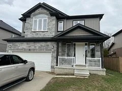 25 Hartfield Street E, Ingersoll, ON N5C 3M4