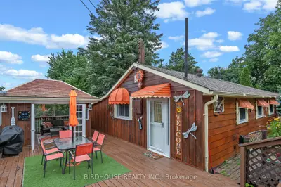 8 Hotel Road, Kawartha Lakes, On K0m 1l0