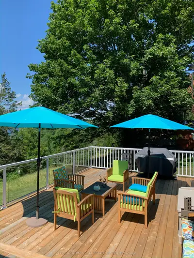 15 Pc Lane, Prince Edward County, On K0k 2t0
