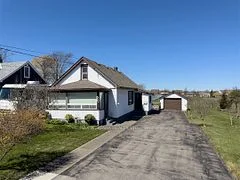 111 Borden Avenue, Port Colborne, ON L3K 3Z6