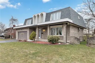 916 Farnham Road, London South, On N6k 1s1