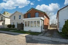 99 South John Street, Belleville, ON K8N 3E5