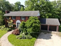 1527 Gloucester Road, London North, On N6g 2s5