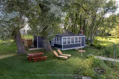 2657 County Rd 13, Prince Edward County, On, K0k 2t0