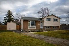 46 Avondale Court, Chatham-Kent, ON N8A 4W4