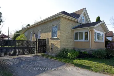 21 Redan Street, London East, On N5z 1y7