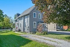 79 Wellington Street, Kawartha Lakes, On K9v 3n8