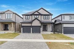 14 Sutherland Crescent, Ingersoll, On N5c 0e3