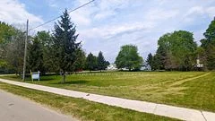 38 BROADWAY Street, Newbury, ON N0L 1Z0