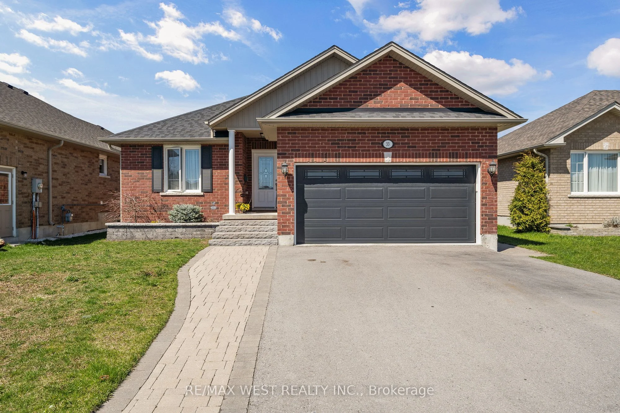 33 Liam Street, Kawartha Lakes, On K9v 0j3