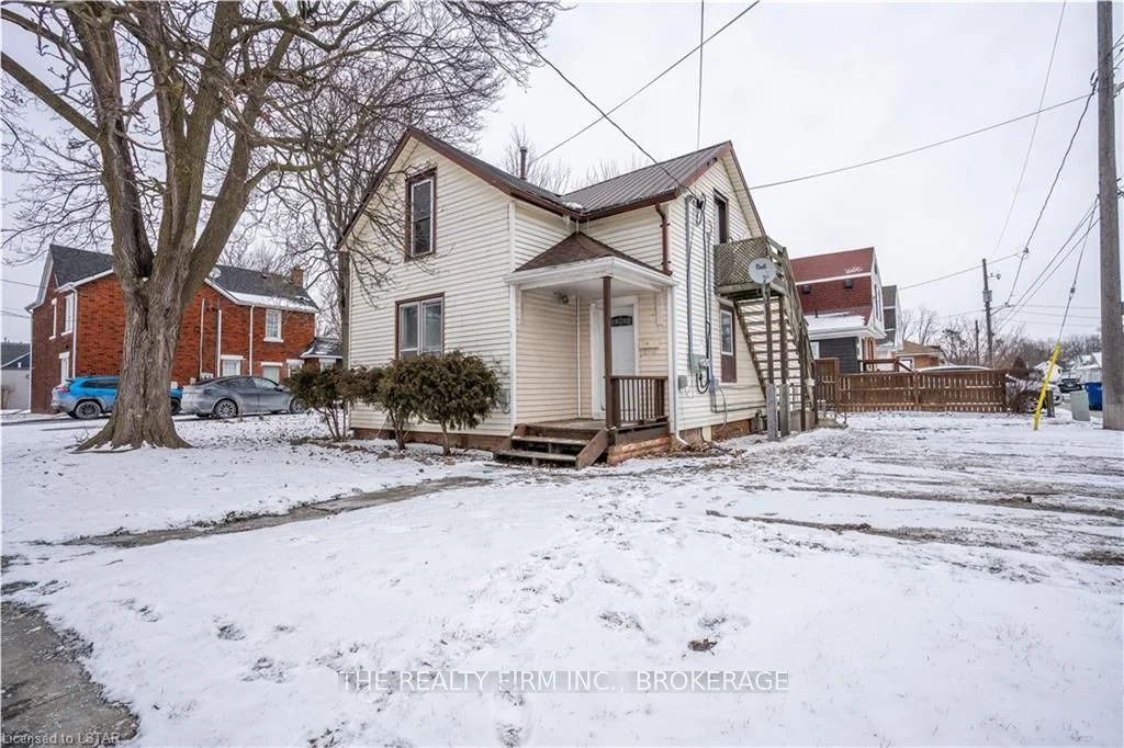 83 Adelaide Street S Lower, Chatham-kent, On N7m 4r3