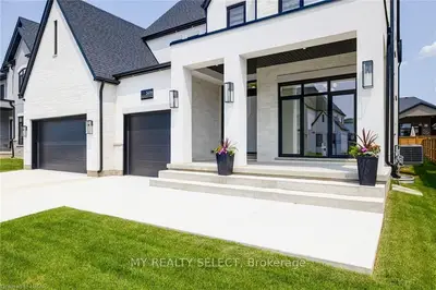 3496 Grand Oak, London South, On, N6p 0g7
