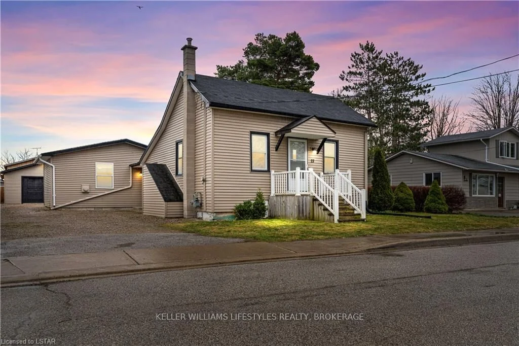 23 Arthur St, Lambton Shores, On, N0n 1j0