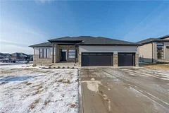 151 Hennessy Street, Lambton Shores, On N0n 1j0