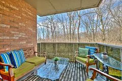 8111 Forest Glen Drive 226, Niagara Falls, On L2h 2y7