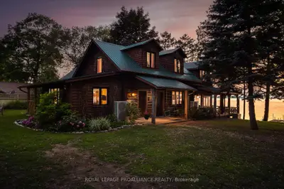 1910 County Road 12, Prince Edward County, On, K0k 2t0