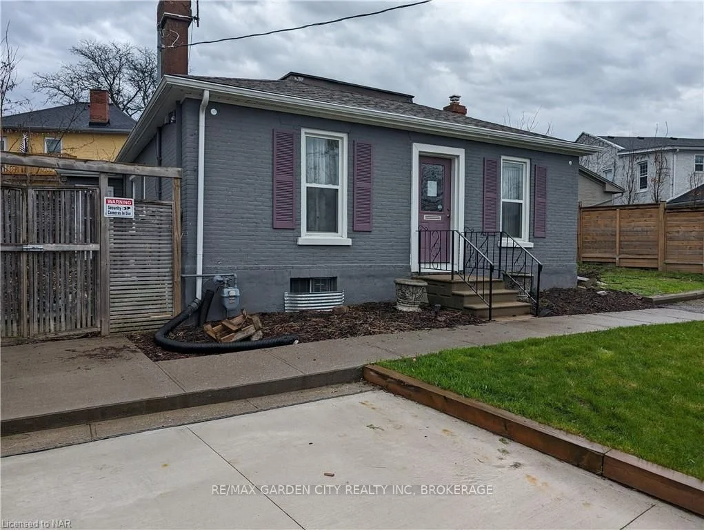 28 Lake Street, St. Catharines, On L2r 5w6