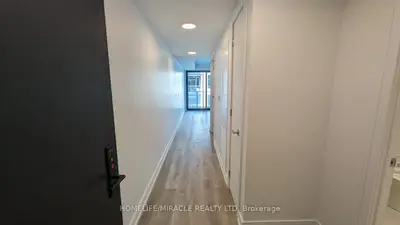 1 Jarvis Street 1118, Hamilton, On L8r 3j2