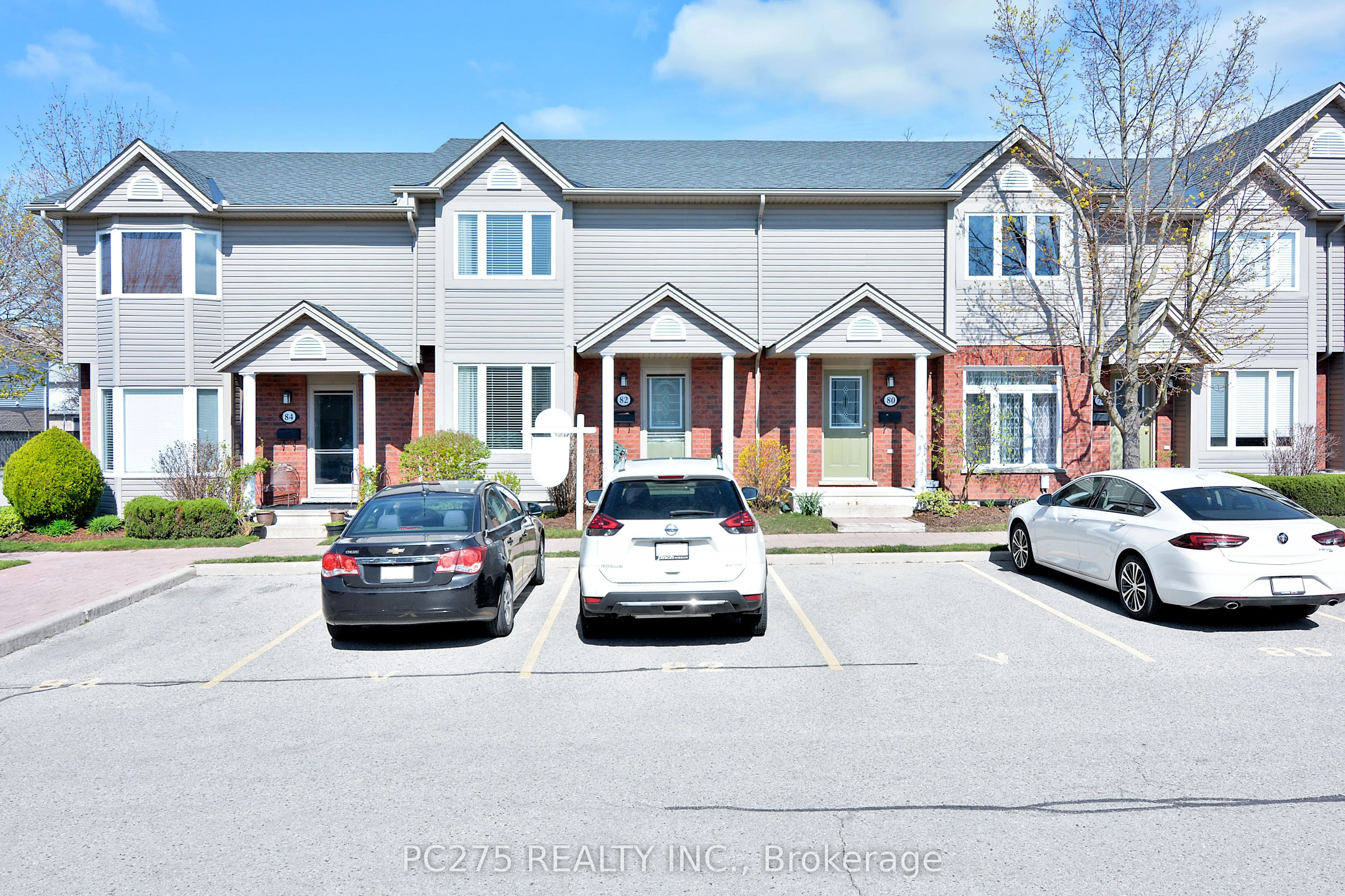 1535 Trossacks Avenue 82, London North, On N5x 4r1