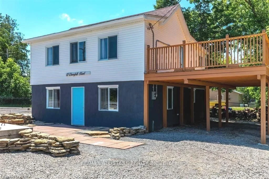 12 Cherryhill Street, Kawartha Lakes, On K0m 1l0