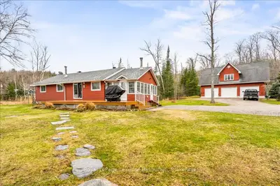 1319 Sullivan Drive, Dysart Et Al, On K0m 1s0