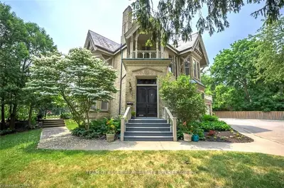 161 Windermere Road, London North, On N6g 2j4