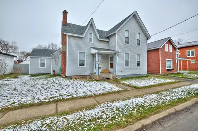 640 King Street E, Port Colborne, On L3k 4h8