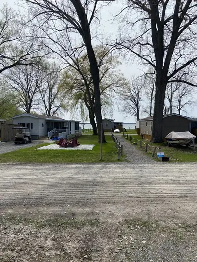 486 County Road Cbl018, Prince Edward County, On K0k 1p0
