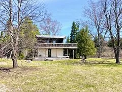 108 Lakewood Drive, Blue Mountains, On N0h 1j0