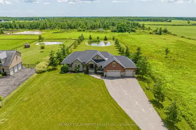 9264 Silver Street, West Lincoln, On L0r 1e0