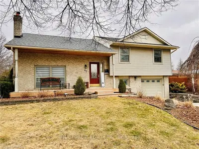 47 Alayne Crescent, London South, On N6e 2a2