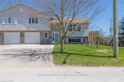 227 Dominion Street, Strathroy-caradoc, On N7g 3g9