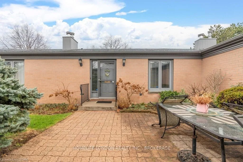 50 Fiddlers Green Road 68, London North, On N6h 4t4