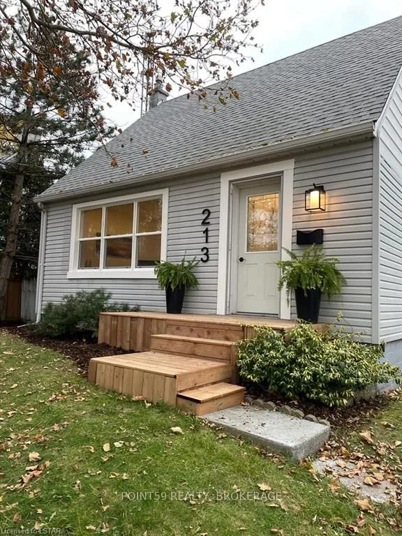 213 Felix Street, Sarnia, On N7t 5l4