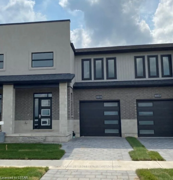 6849 Royal Magnolia Avenue, London South, On N6p 1h5
