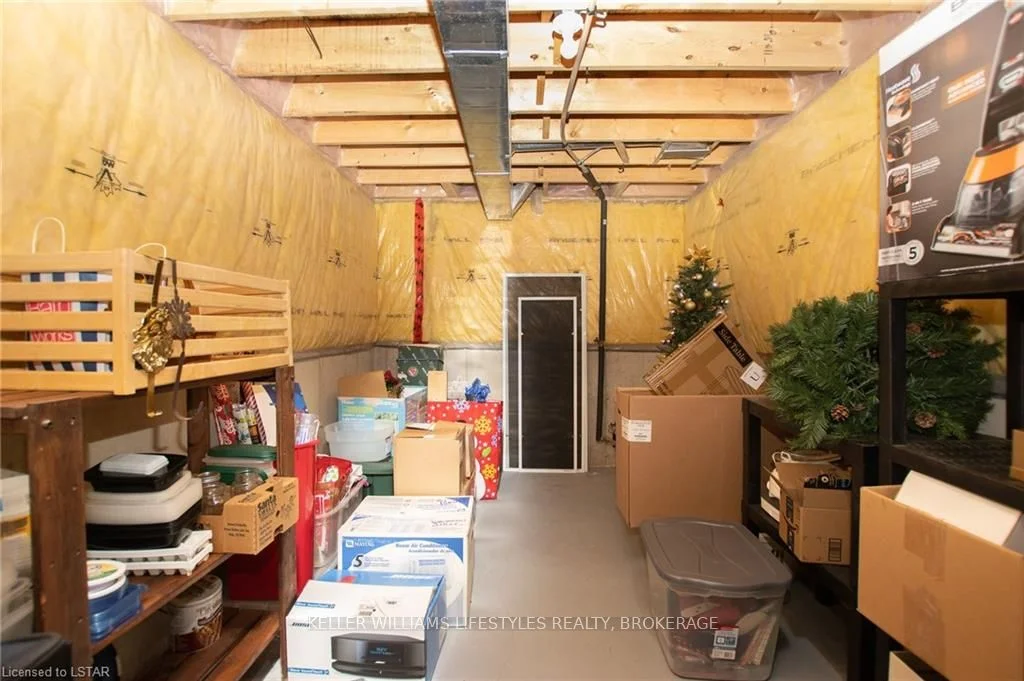 464 COMMISSIONERS Road W 82, London South, ON N6J 0A2