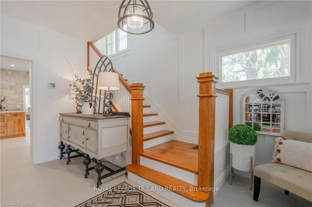 4221 COLONEL TALBOT Road, London South, ON N6P 1A1