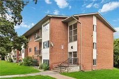 1174 HAMILTON Road 201, London East, ON N5W 1A9