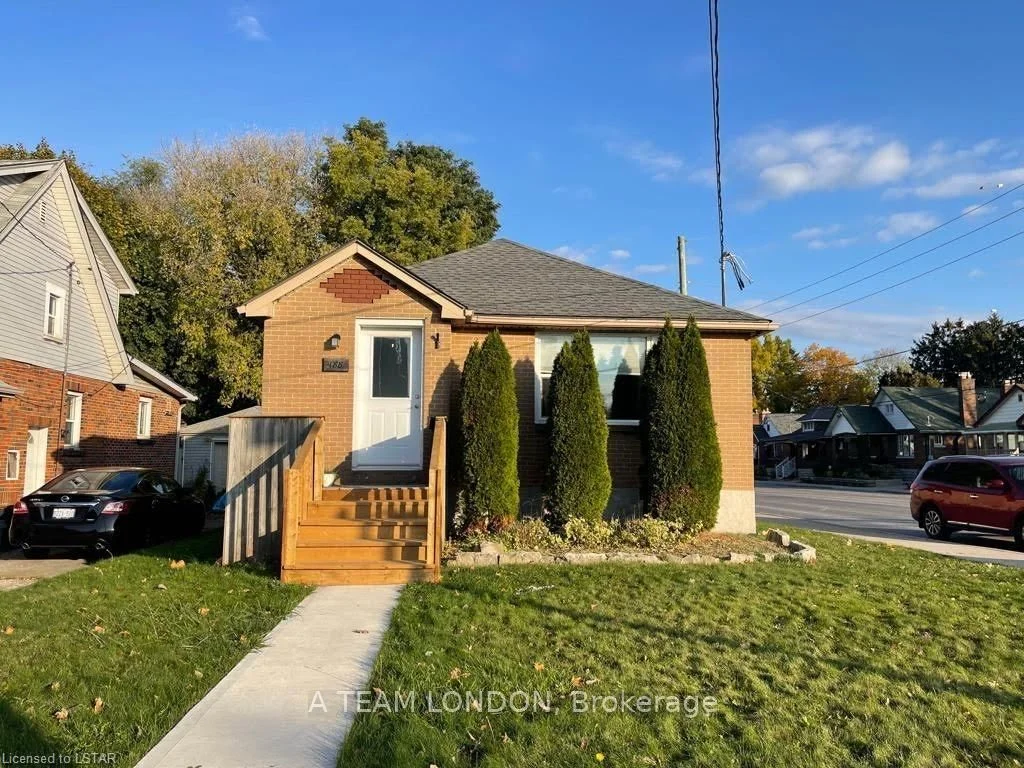 188 Thompson Road, London South, On N5z 2y8