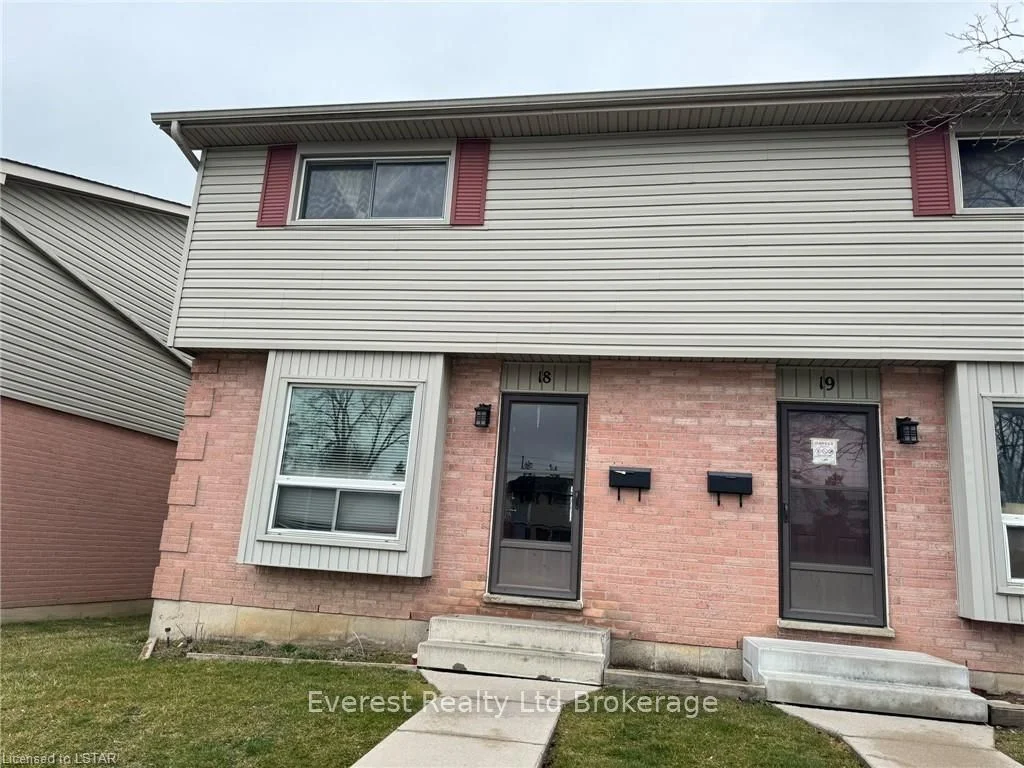 1200 Cheapside Street 18, London East, On N5y 5j6