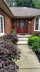 12 WOODSIDE Drive, Tillsonburg, ON N4G 5P9