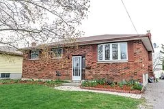 106 St Patrick Street, Kawartha Lakes, On K9v 1r6