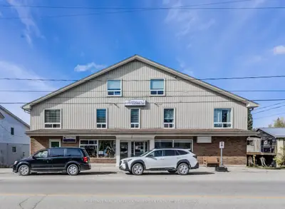 Condo Apartment in Wellesley