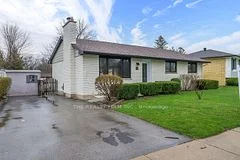 32 Frontenac Road, London South, On N5z 3y3