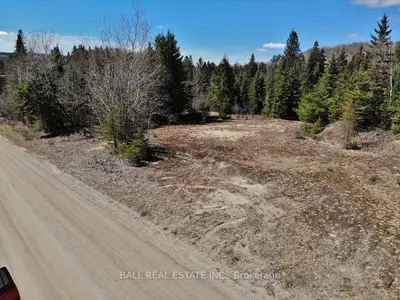 Hillsview Road, Hastings Highlands, On, K0l 2s0