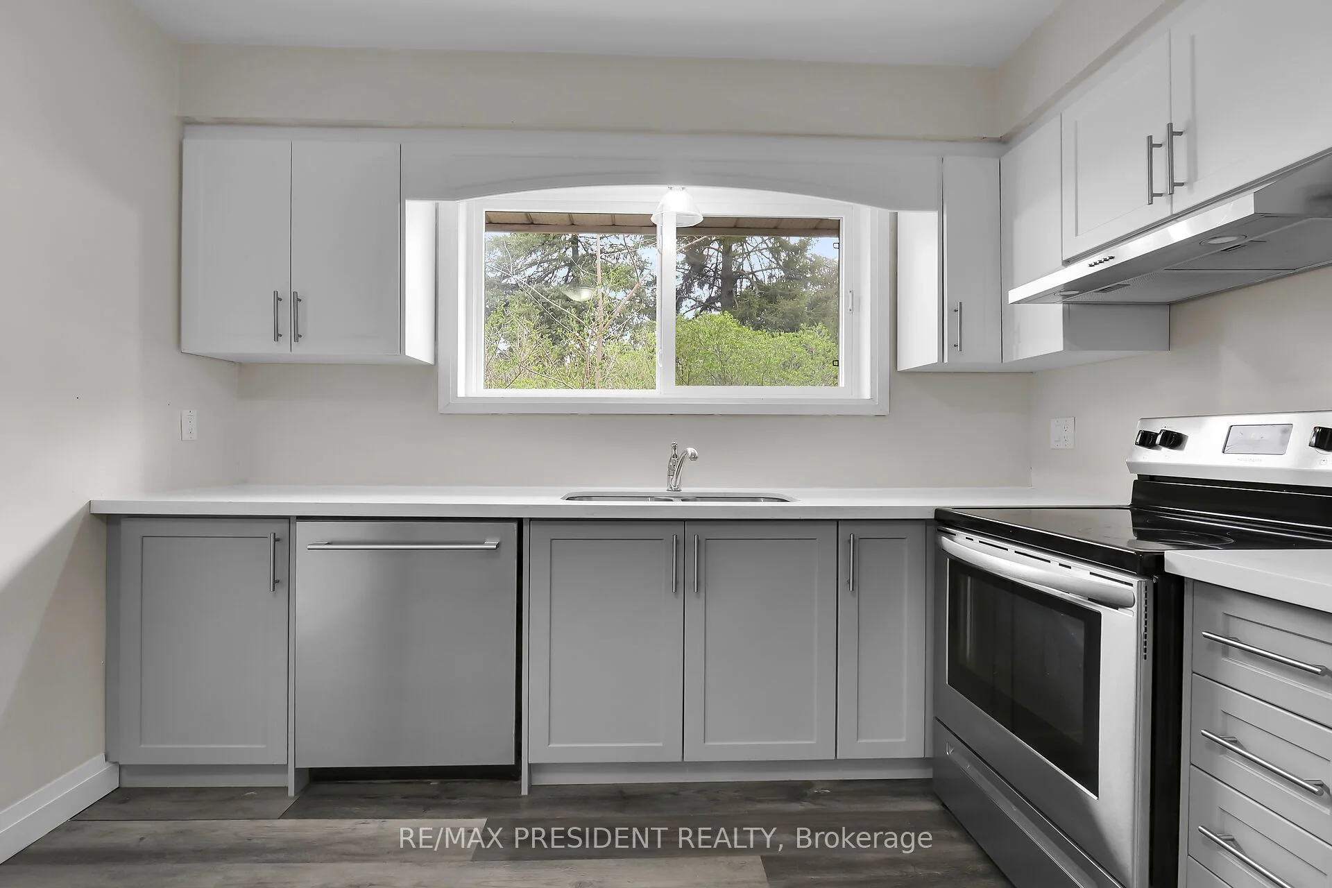 66 Weston Street, London South, ON N6C 1R1