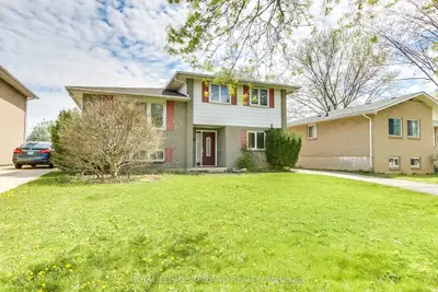 83 Antrim Crescent, London South, On N6e 1g9