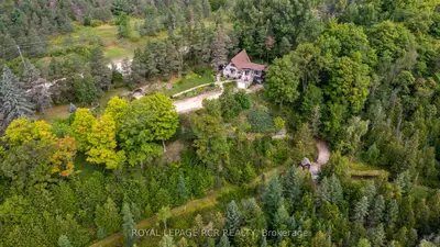 400454 Grey Road 4 Road, Grey Highlands, On N0c 1e0